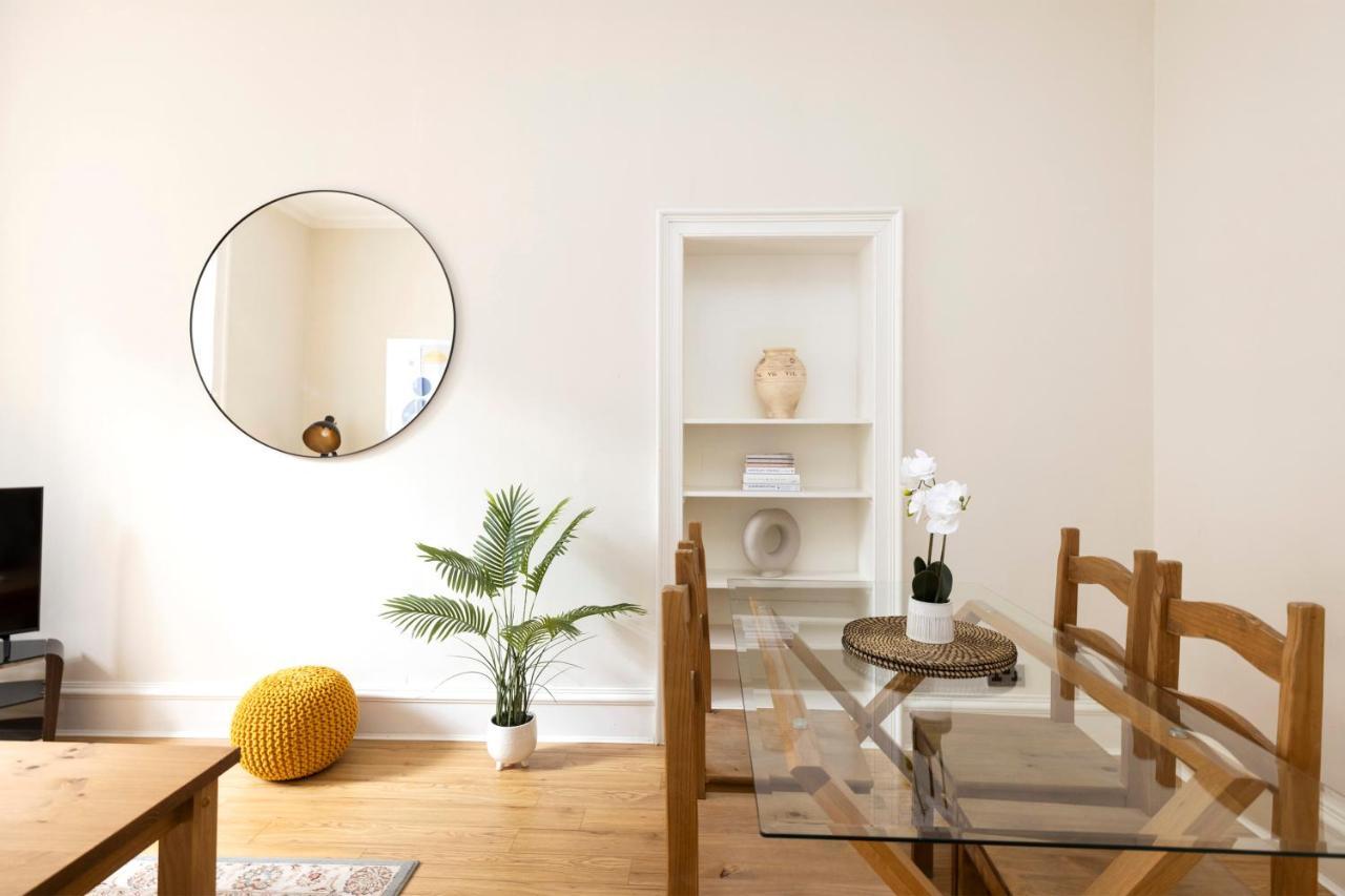Joivy Chic Apartment Near Stockbridge Market EDI Exterior foto